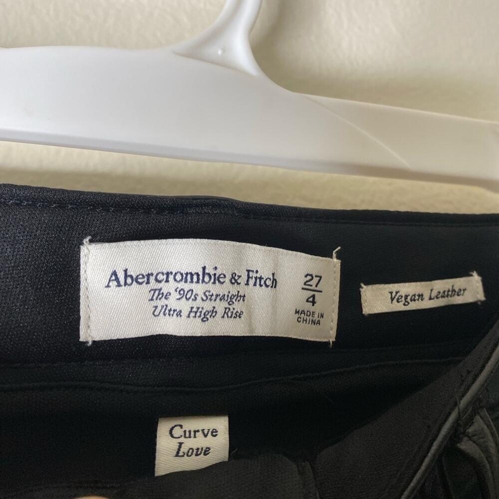 Abercrombie Split Hem Curve Love Vegan Leather 90s Straight Pants size 27/4 - Picture 6 of 7